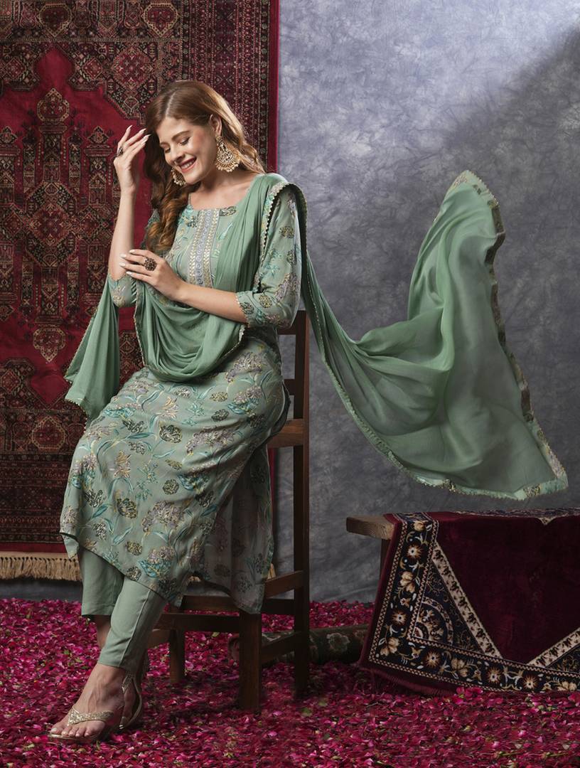 shree ramkrishna fab women kurti pant dupatta set