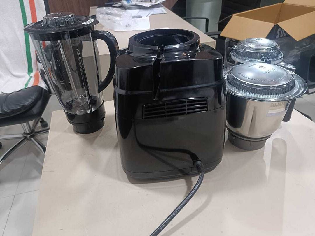 SUJATA MG01 1000 W Juicer Mixer Grinder Mixer/Grinder-DE | 3 Jars | Black