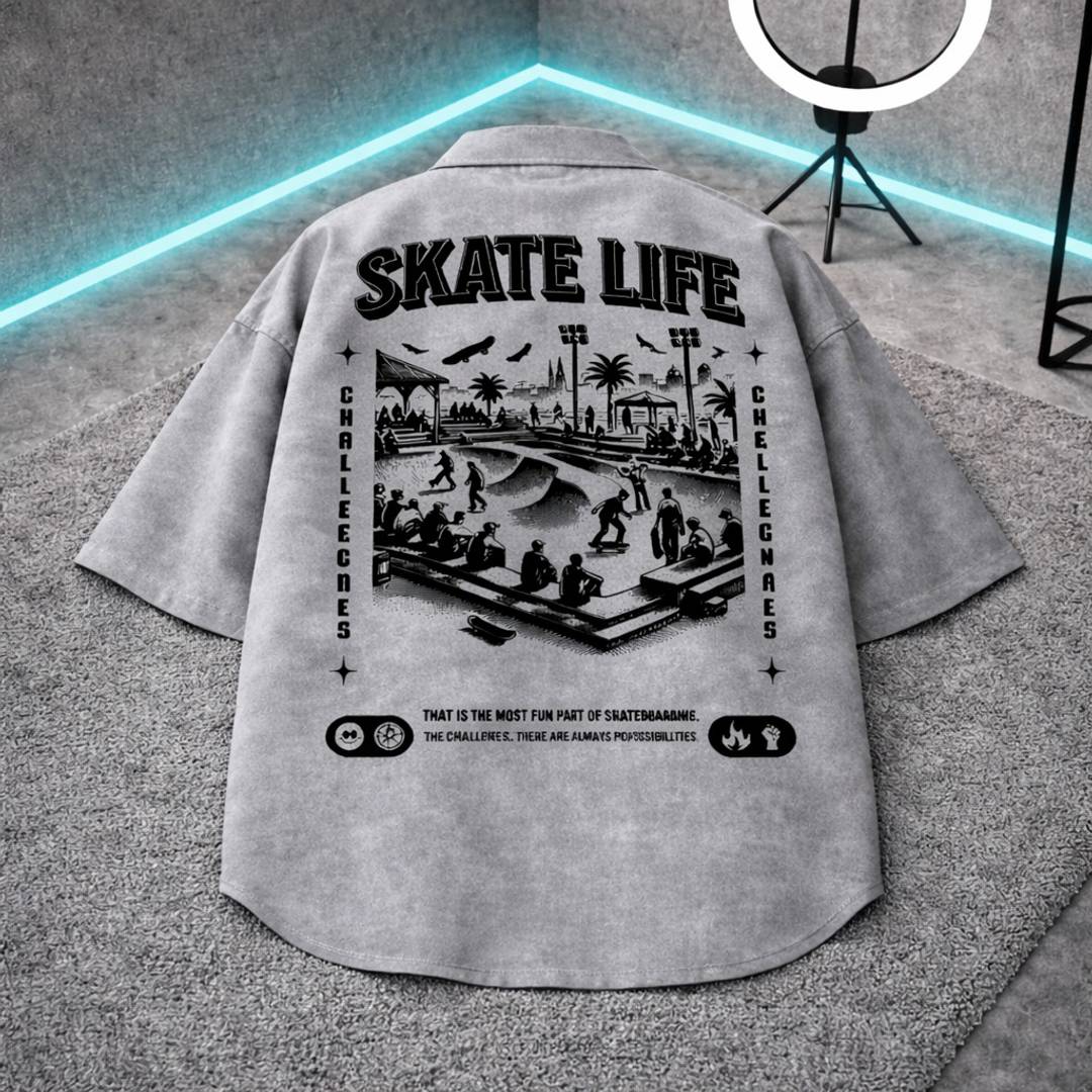 Men Oversized Fit Graphic Print, Solid Casual Shirt