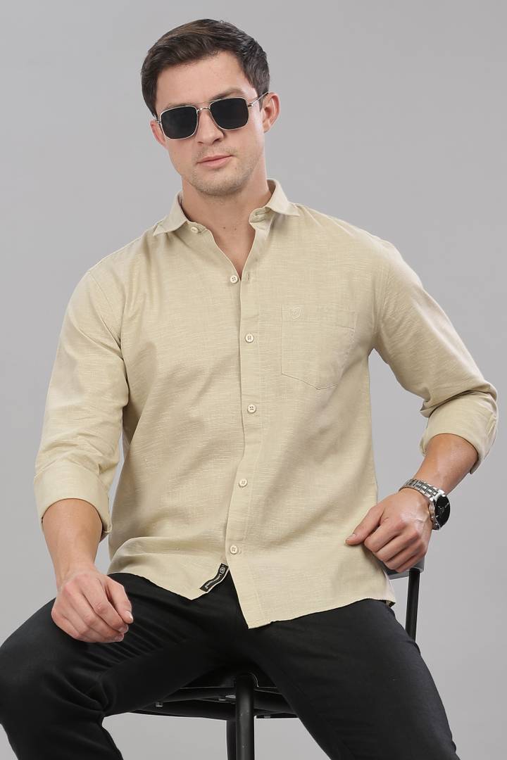 LONDON TRANCE Men Slim Fit Solid Spread Collar Casual Shirt