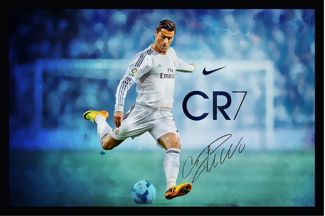 Cristiano Ronaldo Poster with Frame F-29 Paper Print - Personalities,  Sports posters in India - Buy art, film, design, movie, music, nature and  educational paintings/wallpapers at