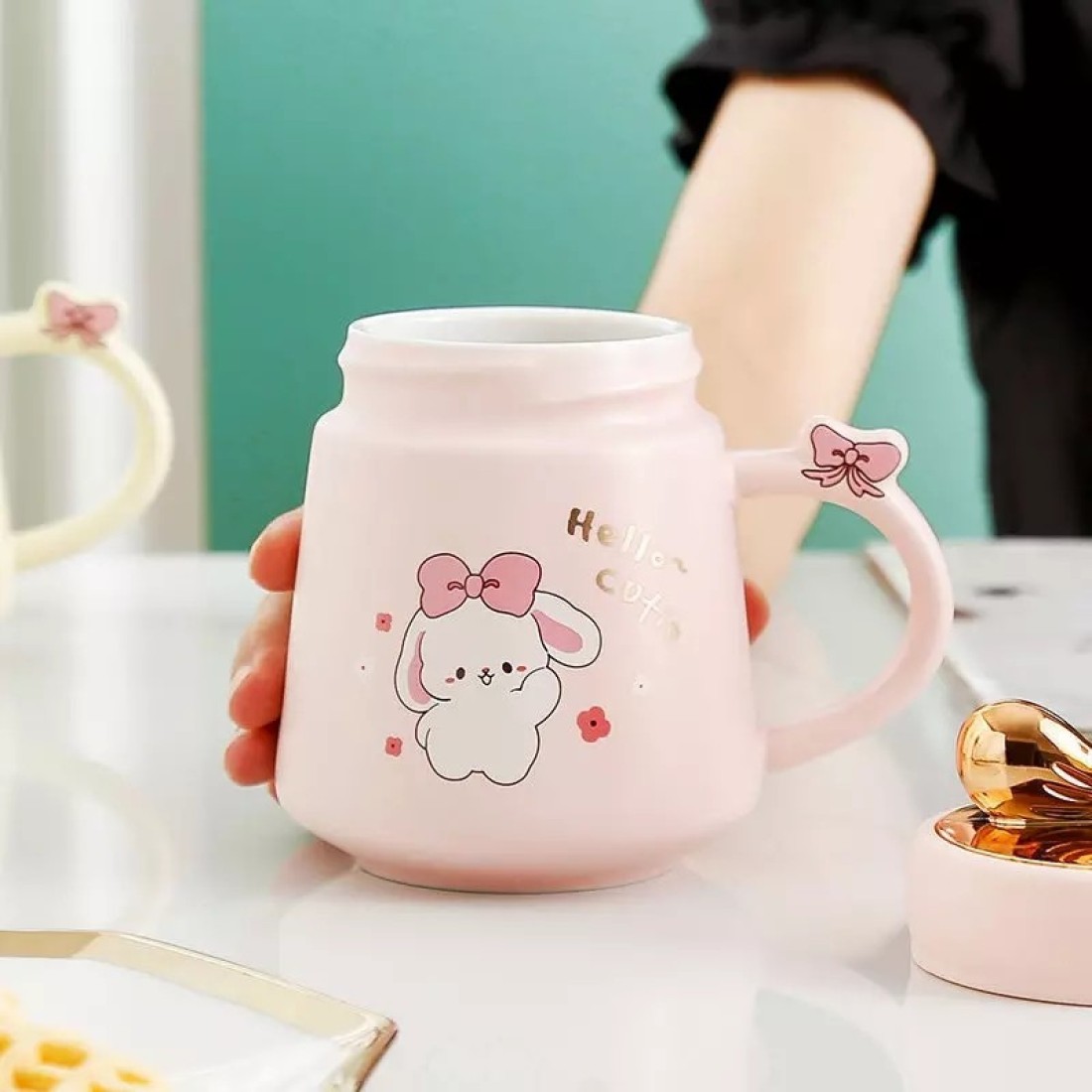 https://rukminim2.flixcart.com/image/1100/1300/kxjav0w0/mug/f/k/x/creative-ceramic-cup-with-bow-lid-cute-cartoon-rabbit-water-cup-original-imag9ywrszcmddhg.jpeg?q=90