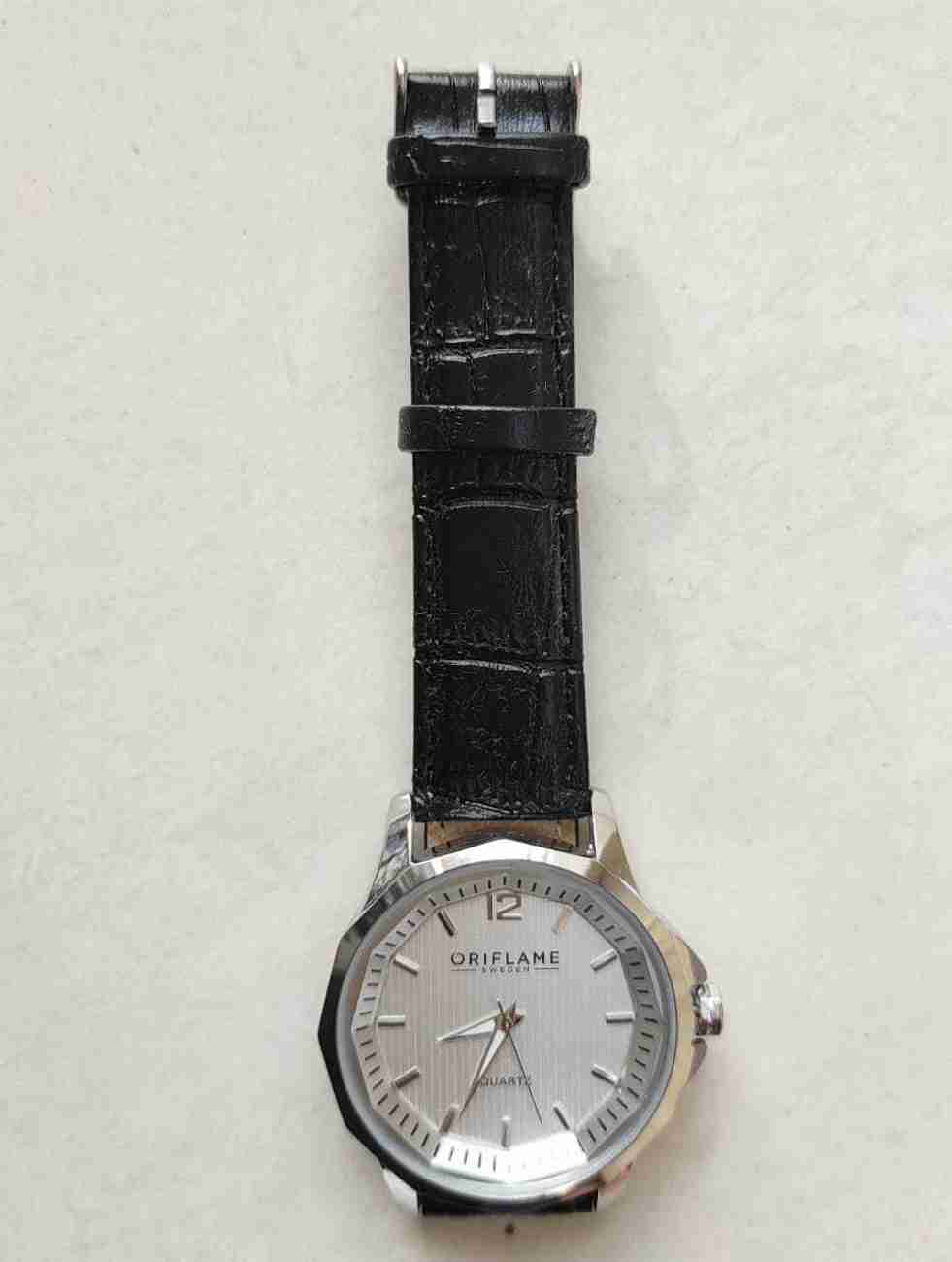 Oriflame quartz sale watch price