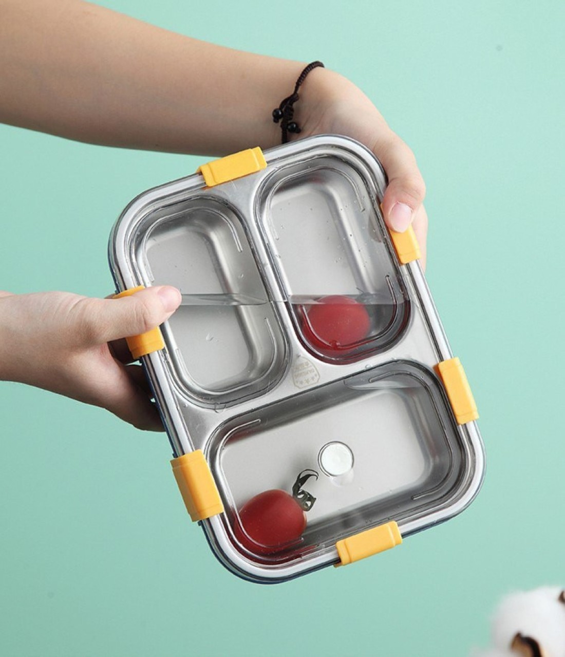 XIZOEN Stainless Steel 4 Compartment Lunch Box