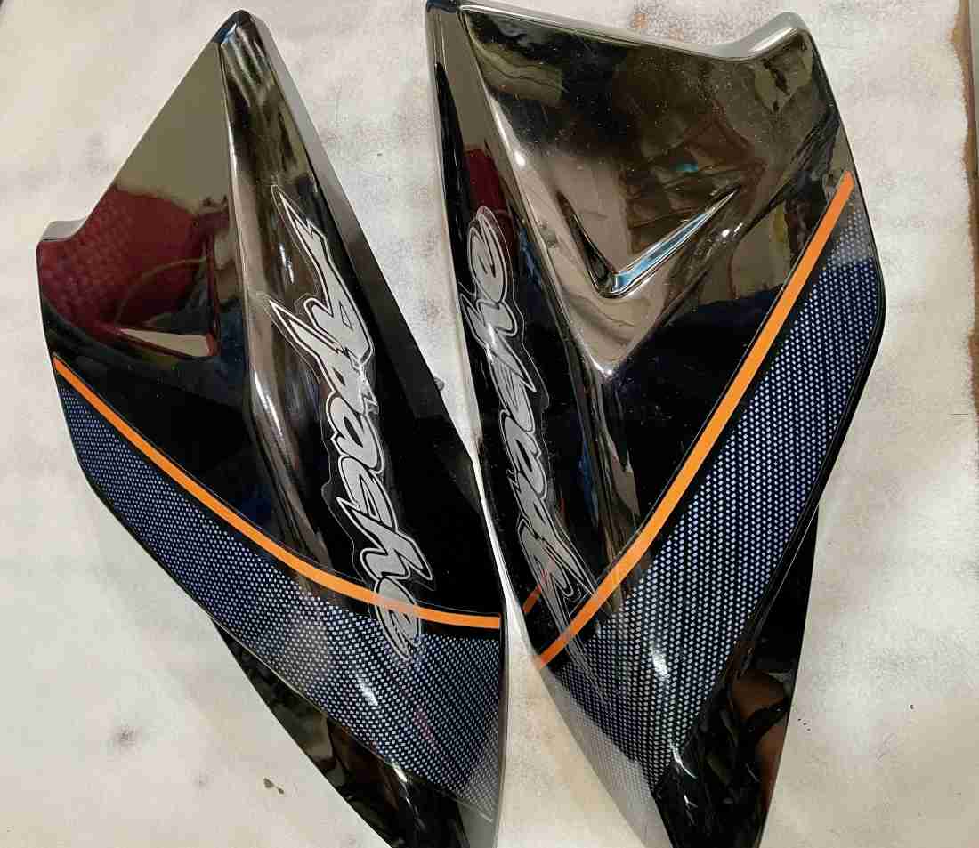 Apache rtr 160 store side panel price