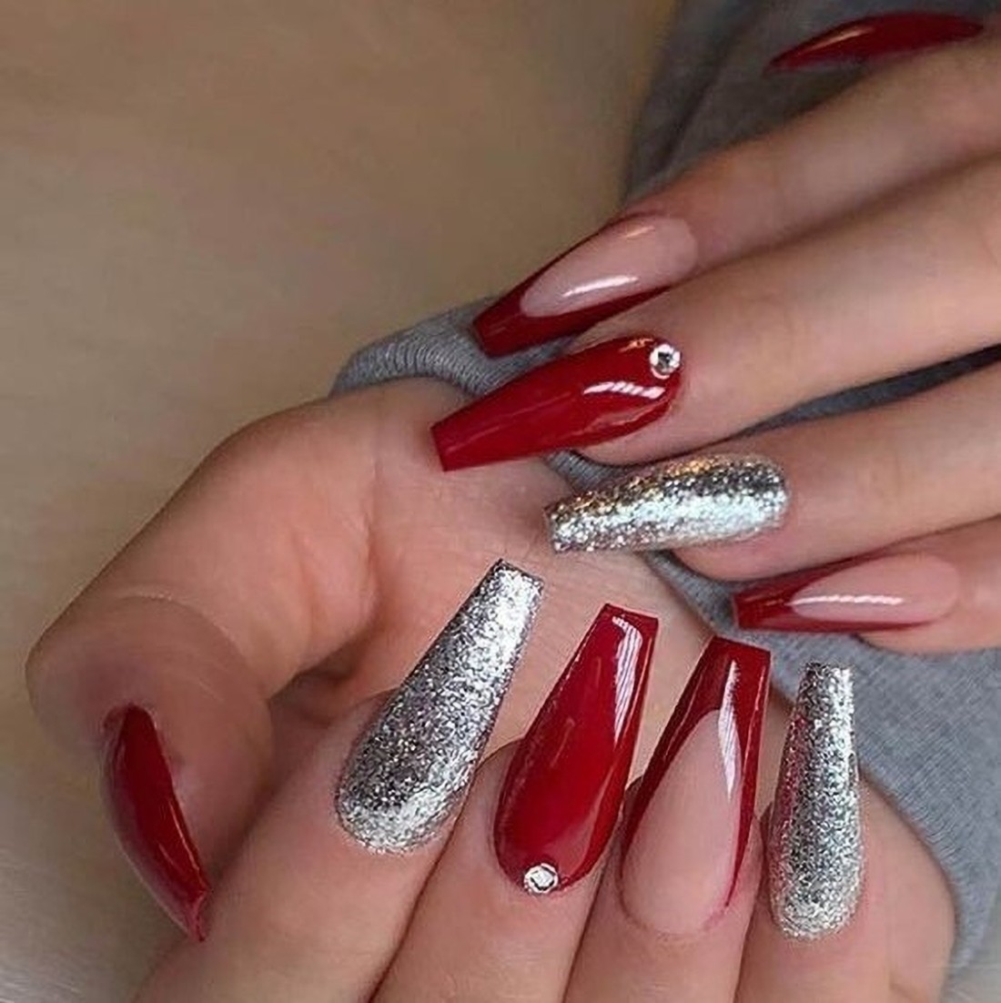 25 Best Press-On Nails 2022: False Nails For Every Shape, Style and  Occasion | Glamour UK