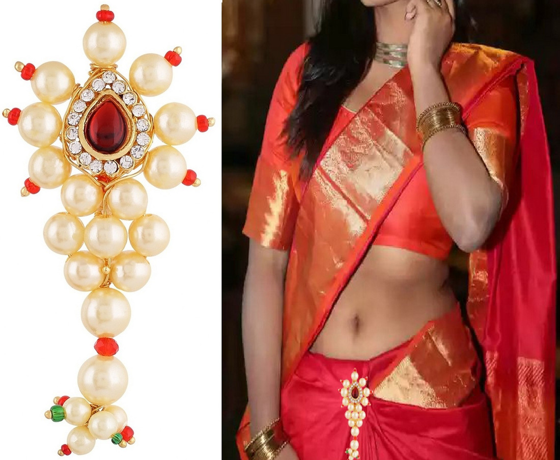 Jewellery on store peshwai saree