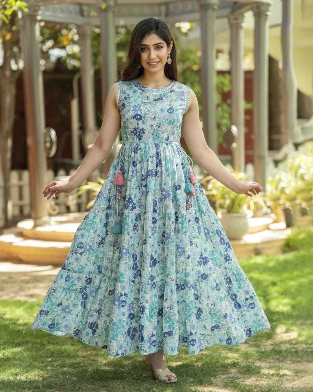 Flipkart blue clearance gown