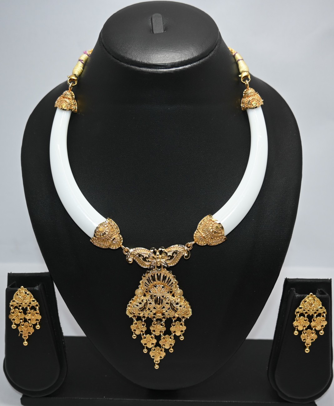 Pola necklace sales set price