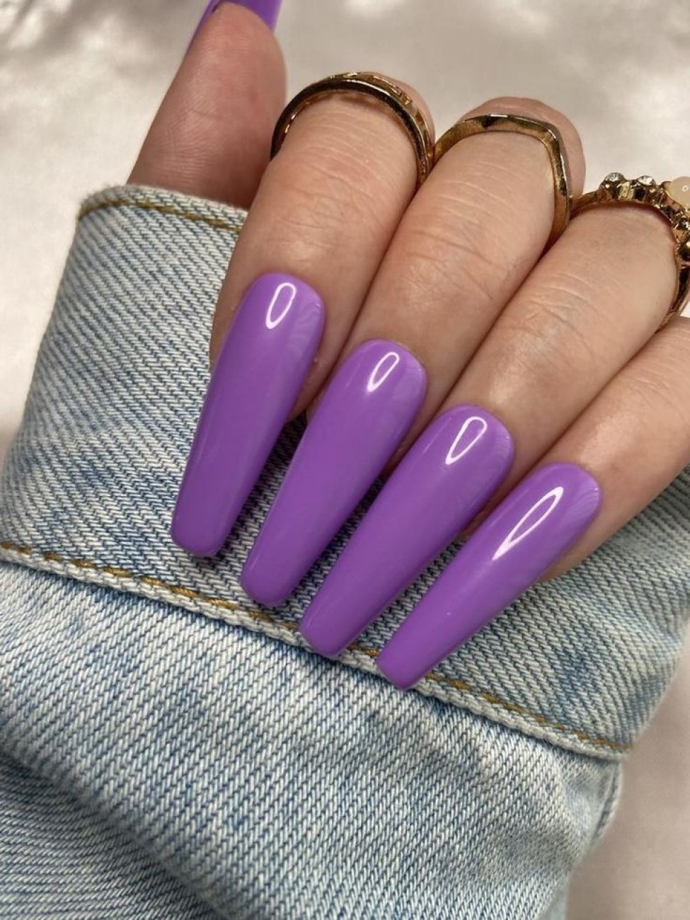 40+ Beautiful Purple Nails Inspiration Photos + Trends | Violet nails, Purple  nails, Gold gel nails