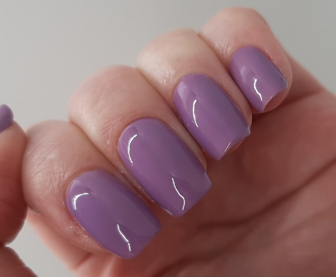 Purple Nail Polish - Buy Purple Nail Polish Online in India