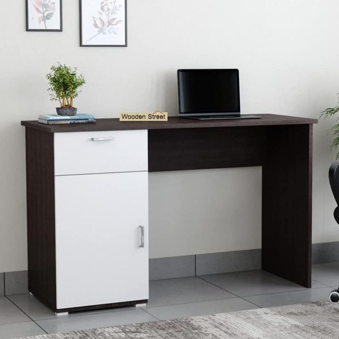 Woodenstreet study new arrivals table