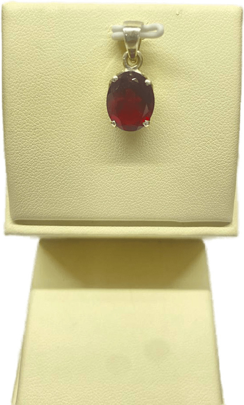 Garnet shop store