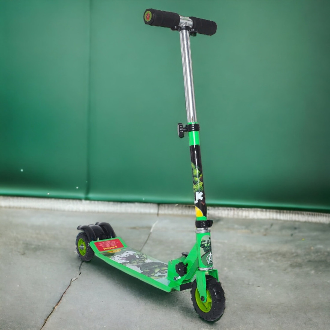 SARASI Giant Foot Kick Scooter For Kids Adjustable Easy Grip