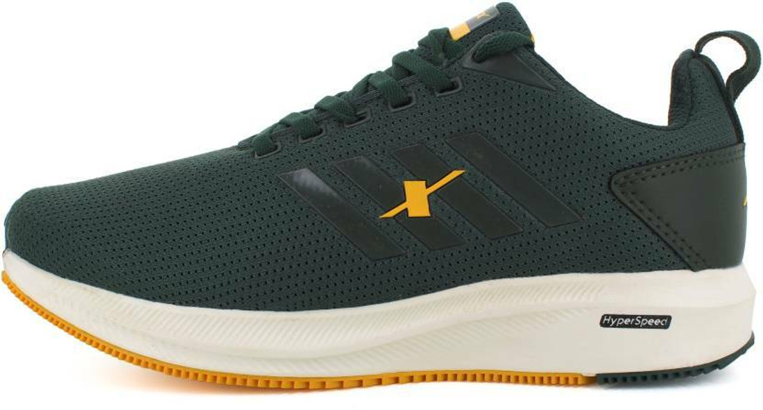 Relaxo sport on sale shoes