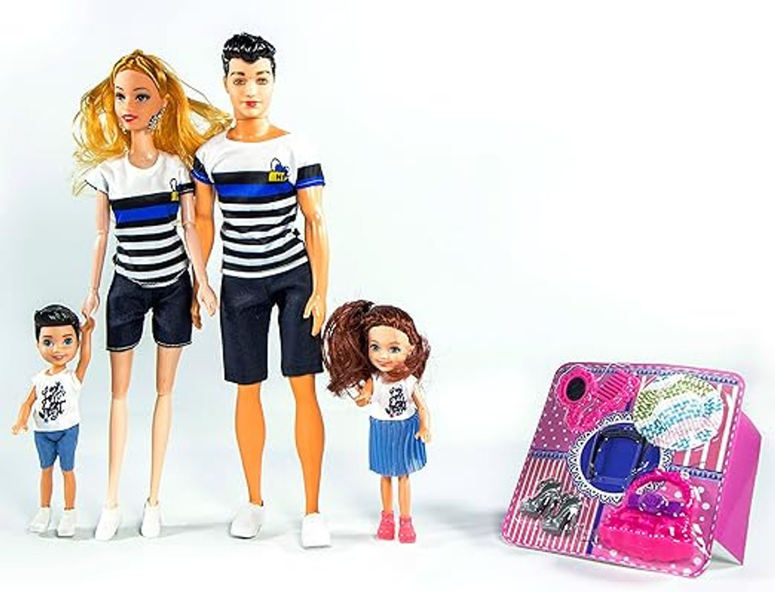 Family barbie doll discount set