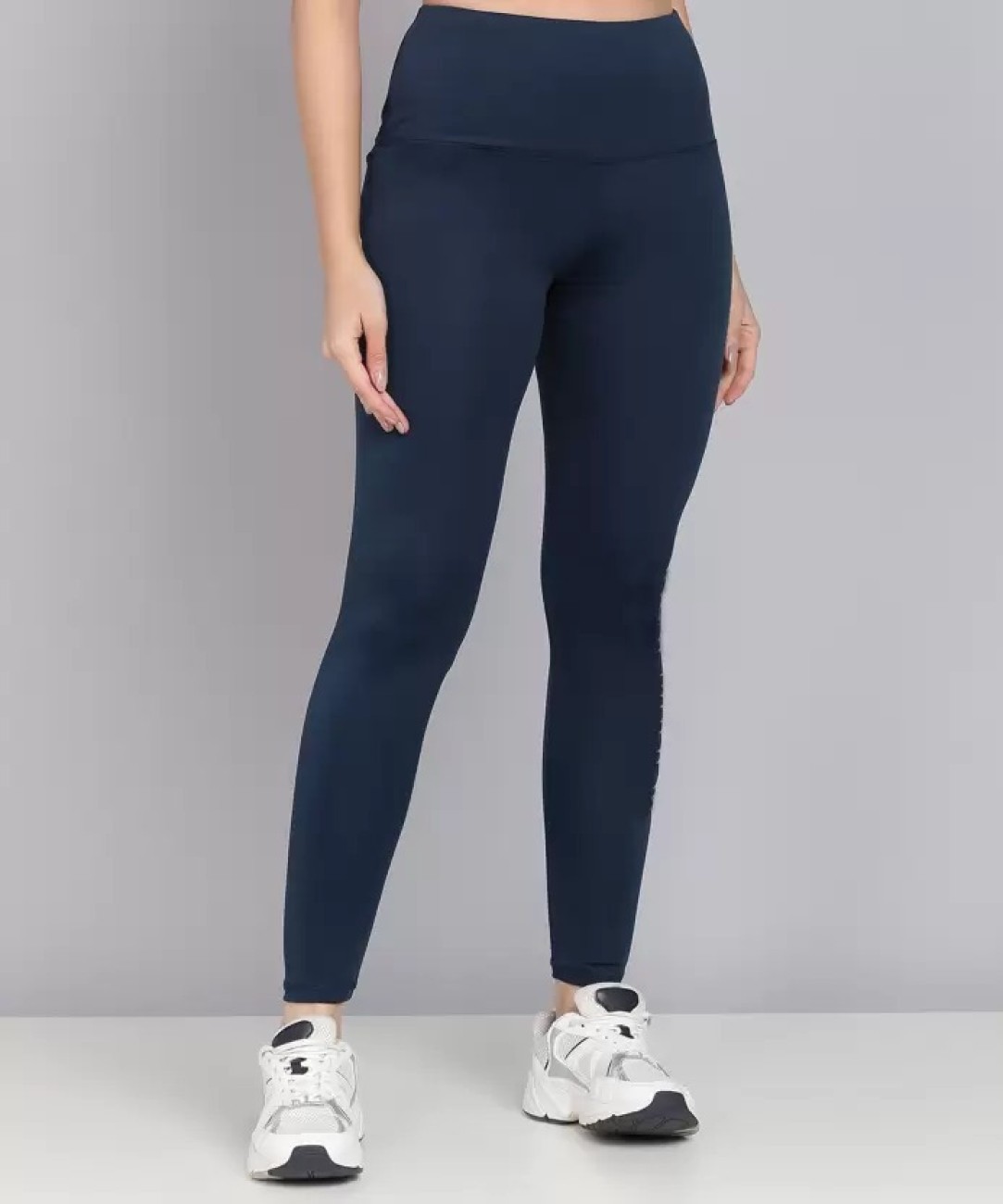 NIKE Solid Women Black Tights - Buy NIKE Solid Women Black Tights Online at  Best Prices in India