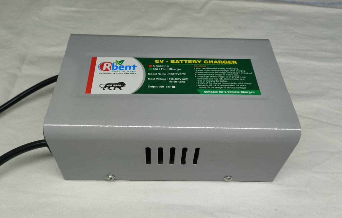 48 volt 50 amp battery outlet charger