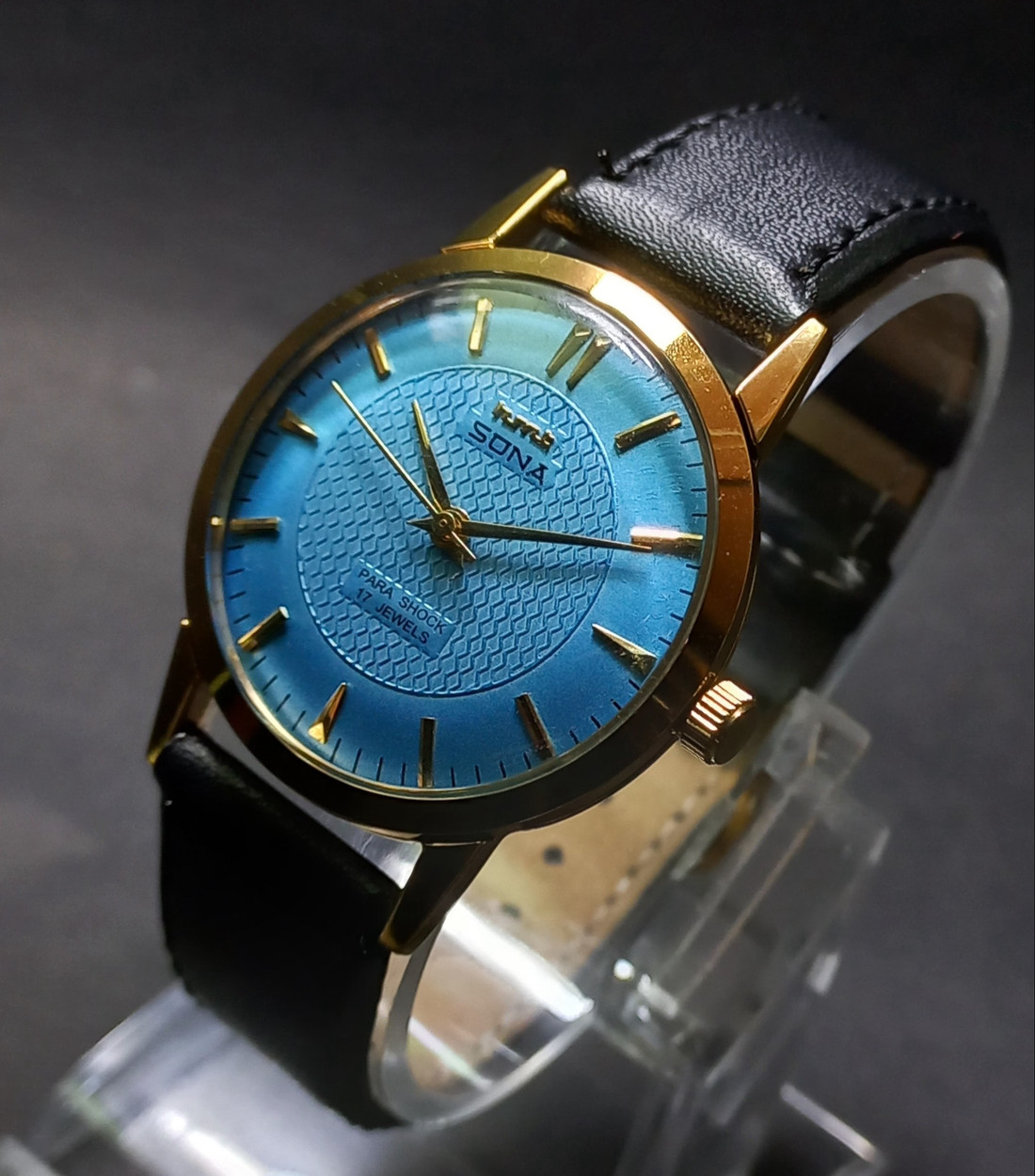 PARVEEN HMT Sona Gold Plated Edition HMT Analog Watch For Men Buy PARVEEN HMT Sona Gold Plated Edition HMT Analog Watch For Men Vintage HMT Sona Hand Winding Mechanical
