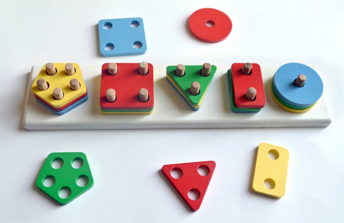 Wooden 5 Shape Sorter — photo 3