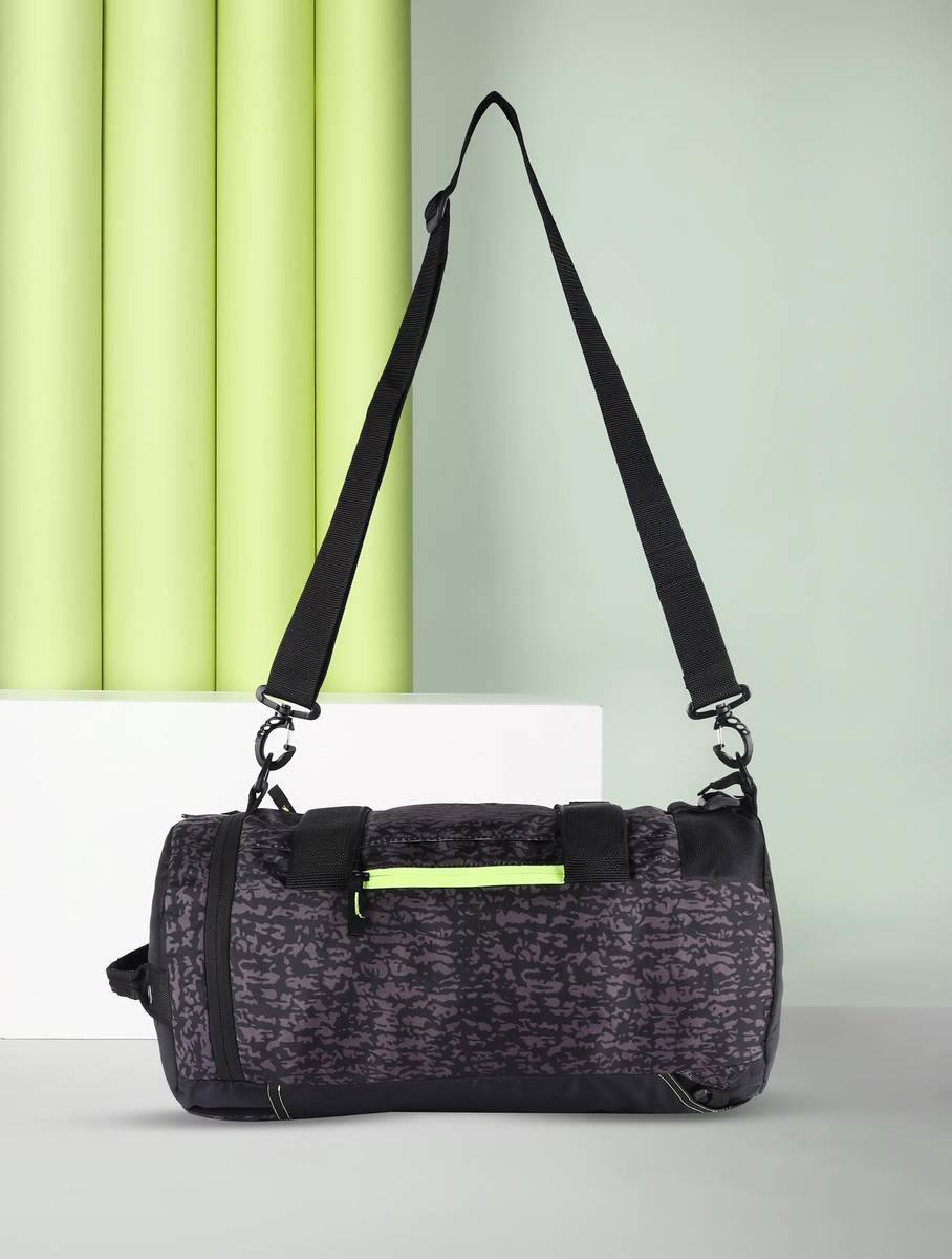 Gear CAMO MAXIS Gym Duffel Bag — photo 6