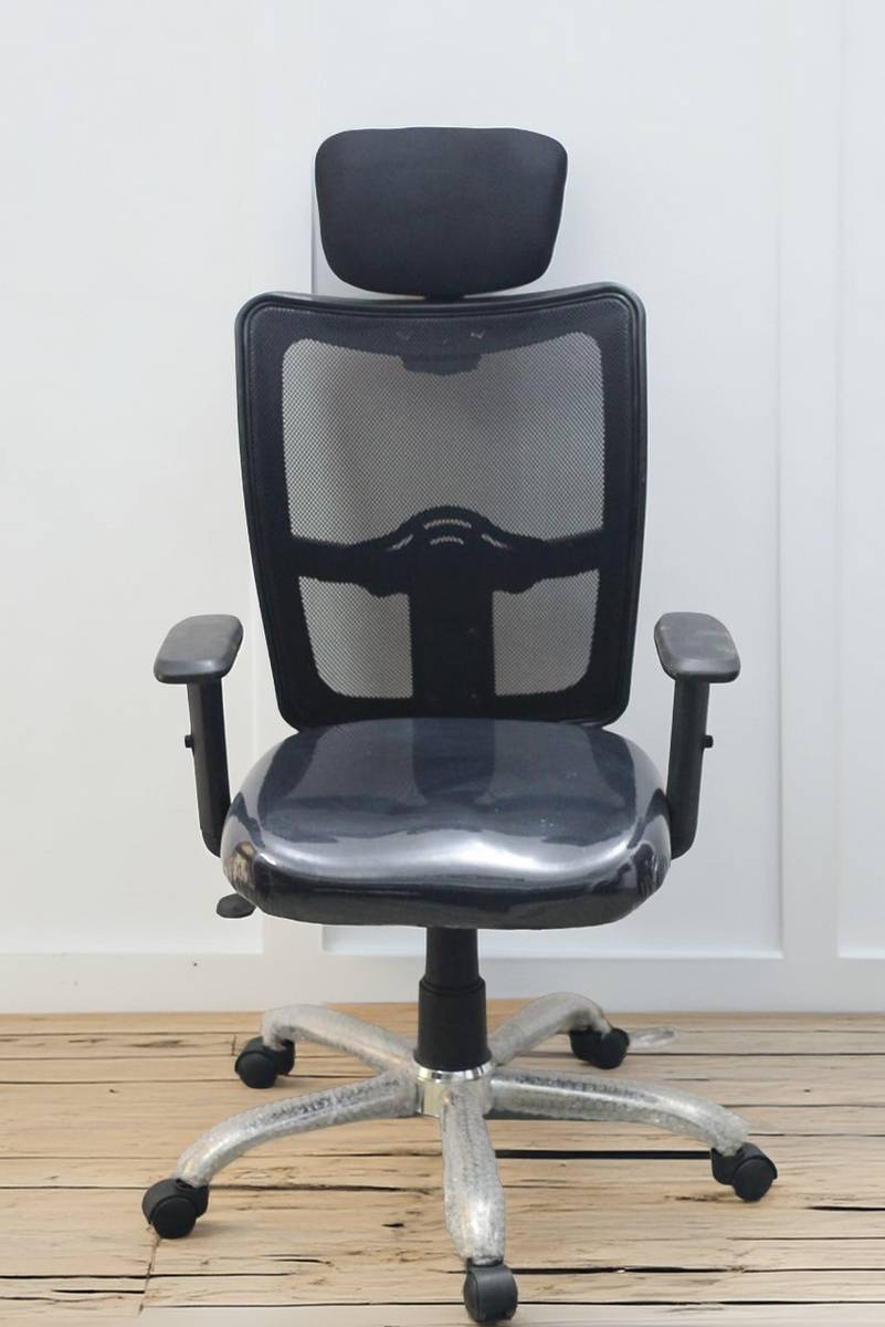 Mesh Office Adjustable Arm Chair — photo 4