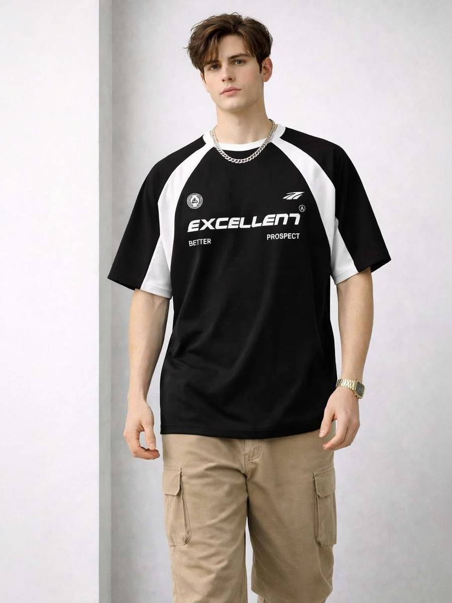 SIXTEENLINES Printed Men Round Neck Black T-Shirt — photo 6