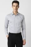 Van Heusen Clothing Min 70% Off