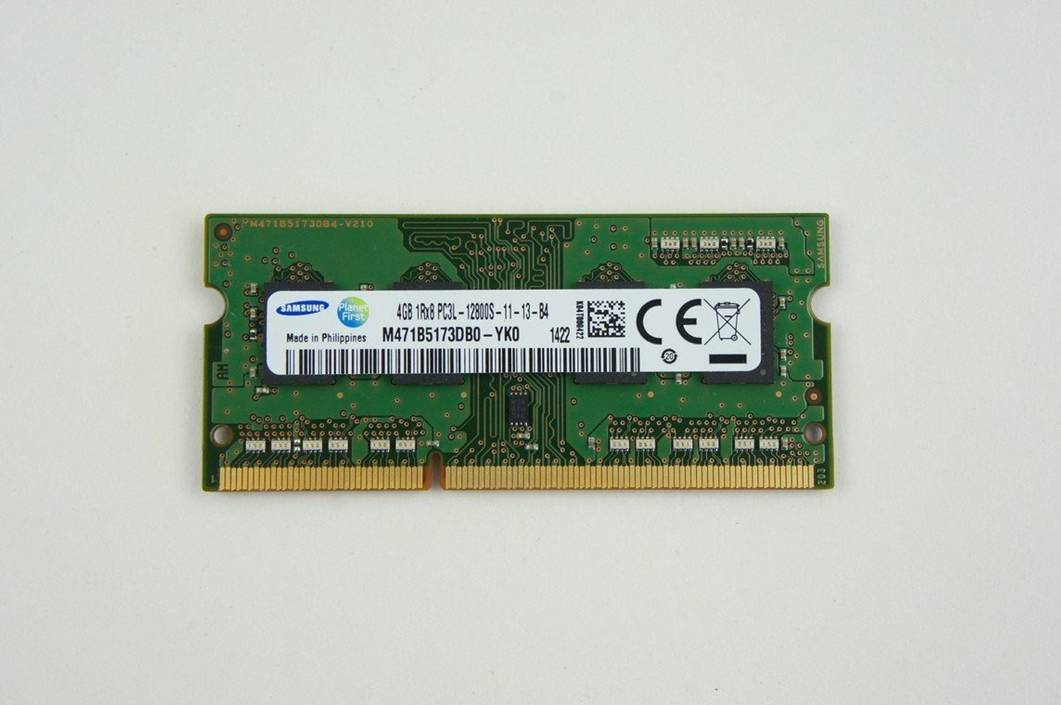 Image of Samsung PC4-2666V, 1RX16, SODIMM LAPTOP MEMORY DDR4 4 GB (Single Channel) Laptop (M471A5244CB0-CTD)