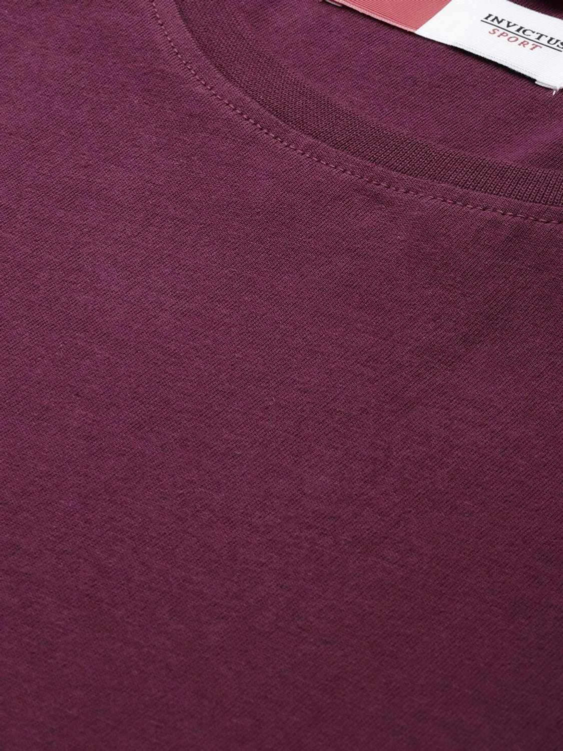Image of INVICTUS Men Solid Round Neck Pure Cotton Maroon T-Shirt