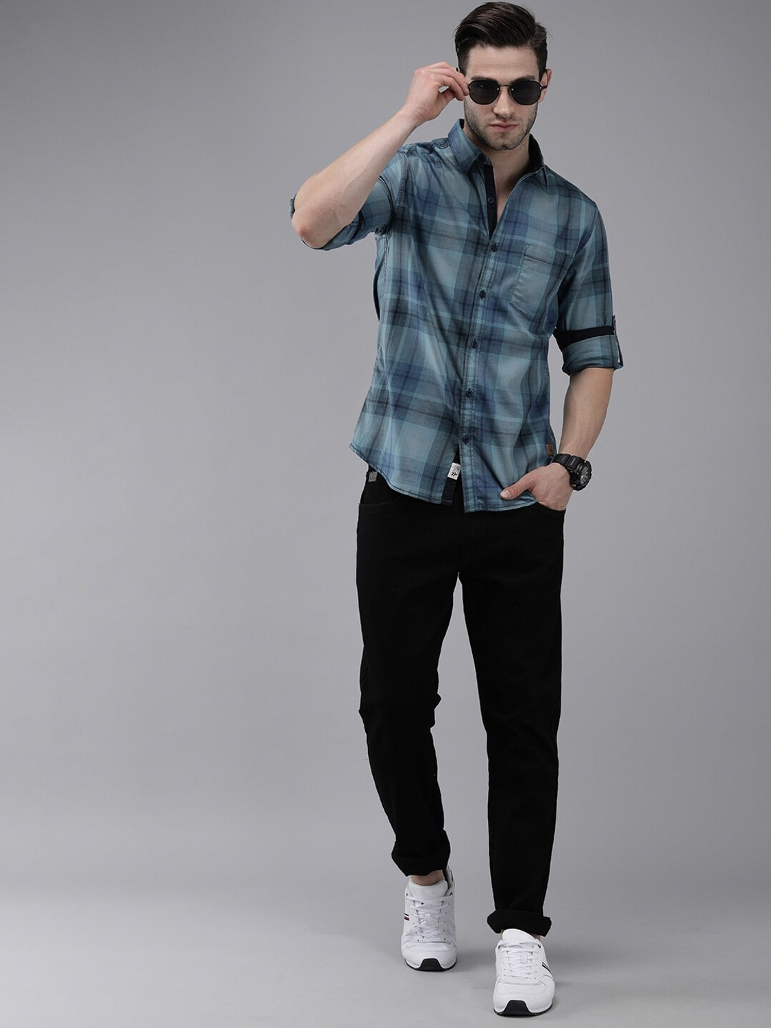 Image of Roadster Men Slim Fit Checkered Spread Collar Casual Shirt