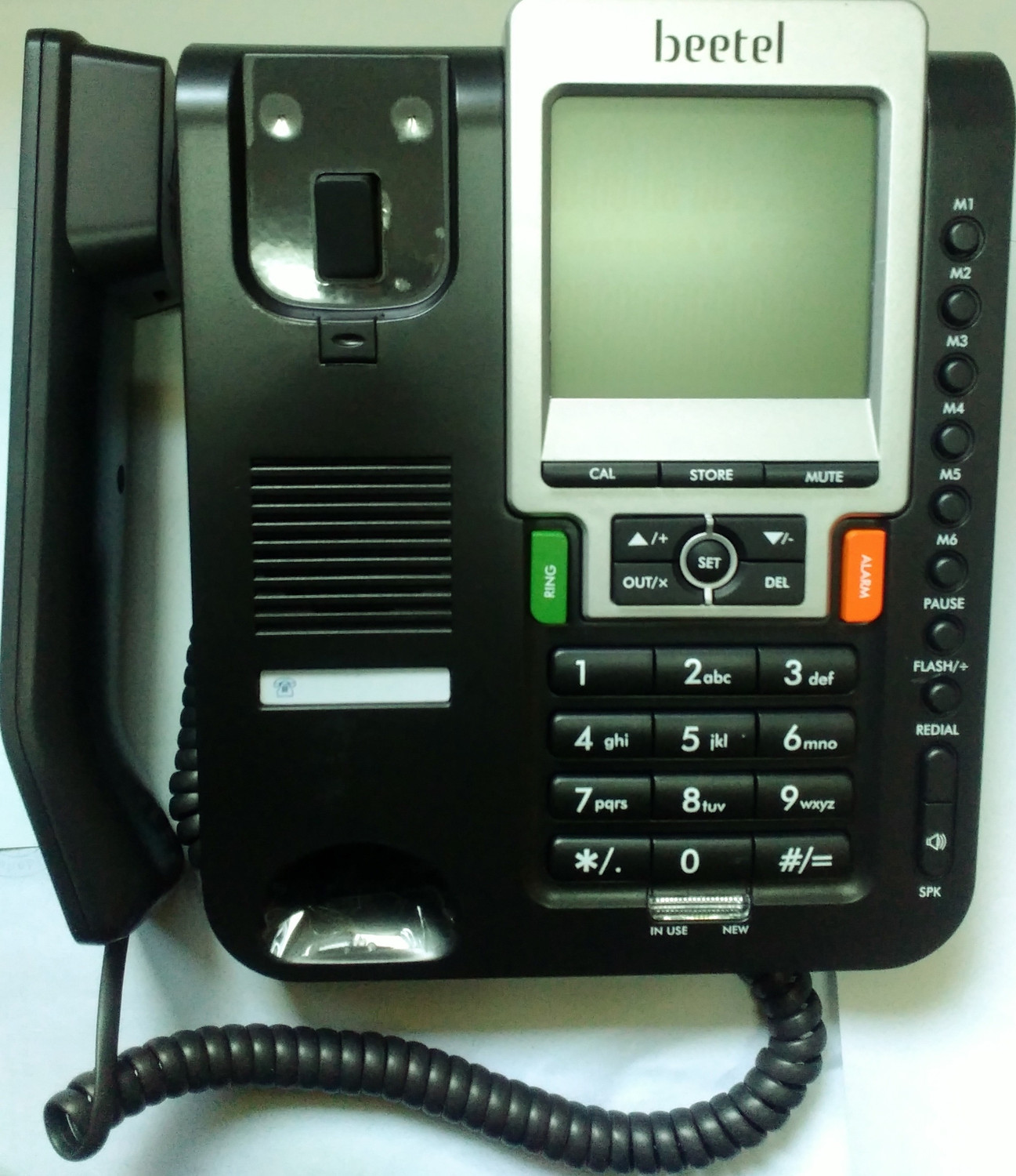 Image of GOLENS Wireless Intercom for Home, Office, Hotel, 300m Long Range, 1200mAh Battery IC02 Cordless Landline Phone with Answering Machine (Black)