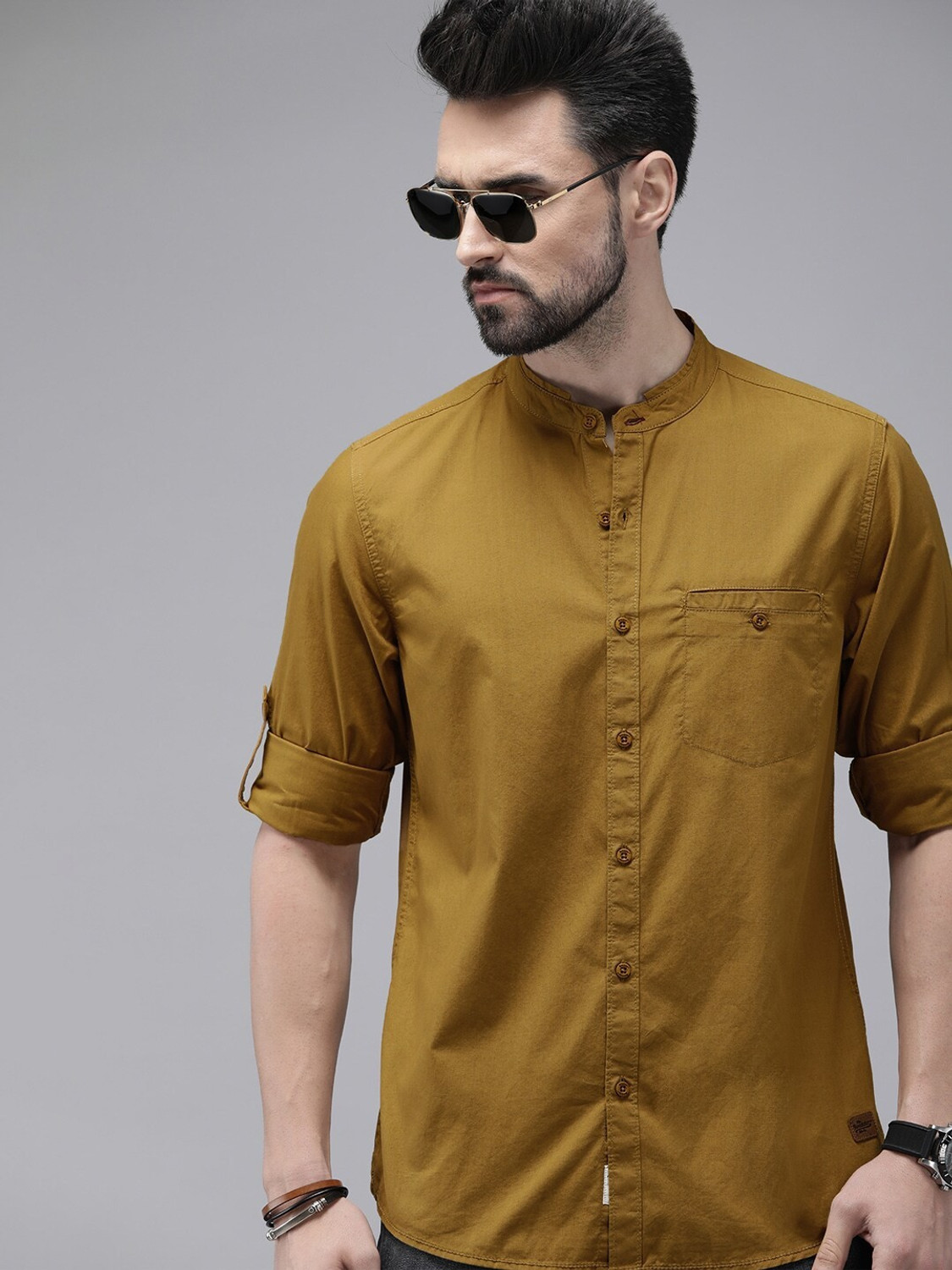Image of Roadster Men Regular Fit Solid Mandarin Collar Casual Shirt