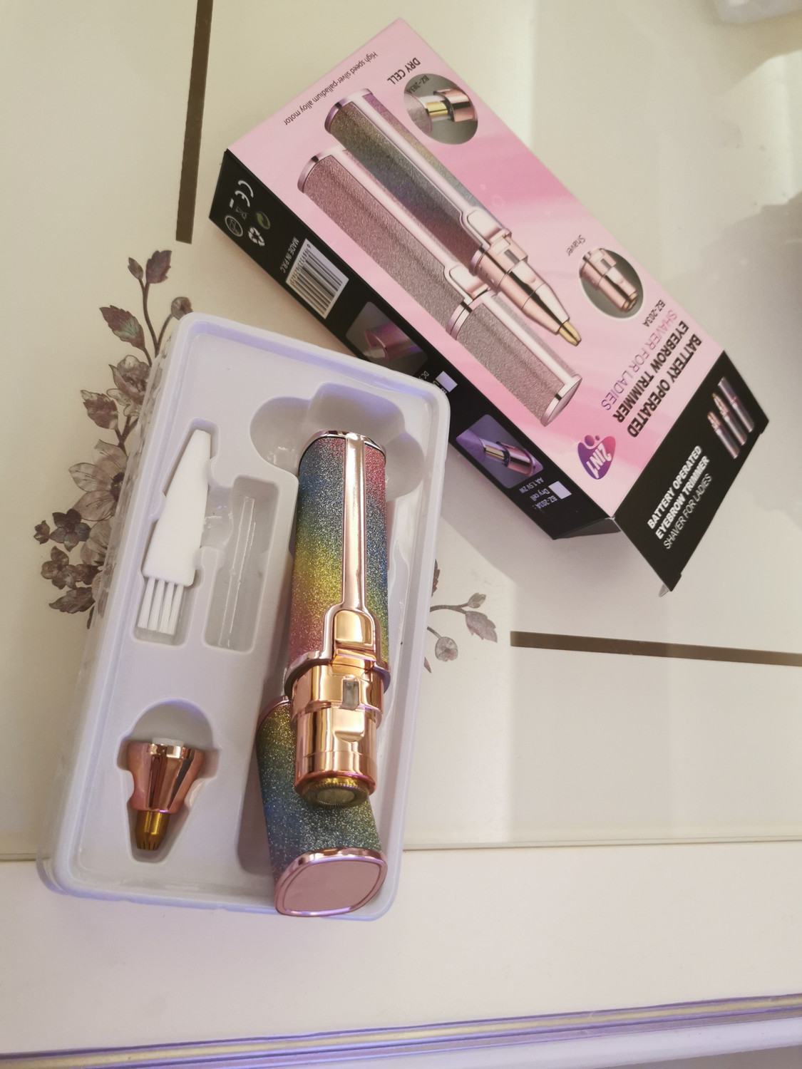 WunderVoX Eyebrow Trimmer Makeup Painless Eye Brow Epilator Facial Hair Remover-X103 Cordless Epilator