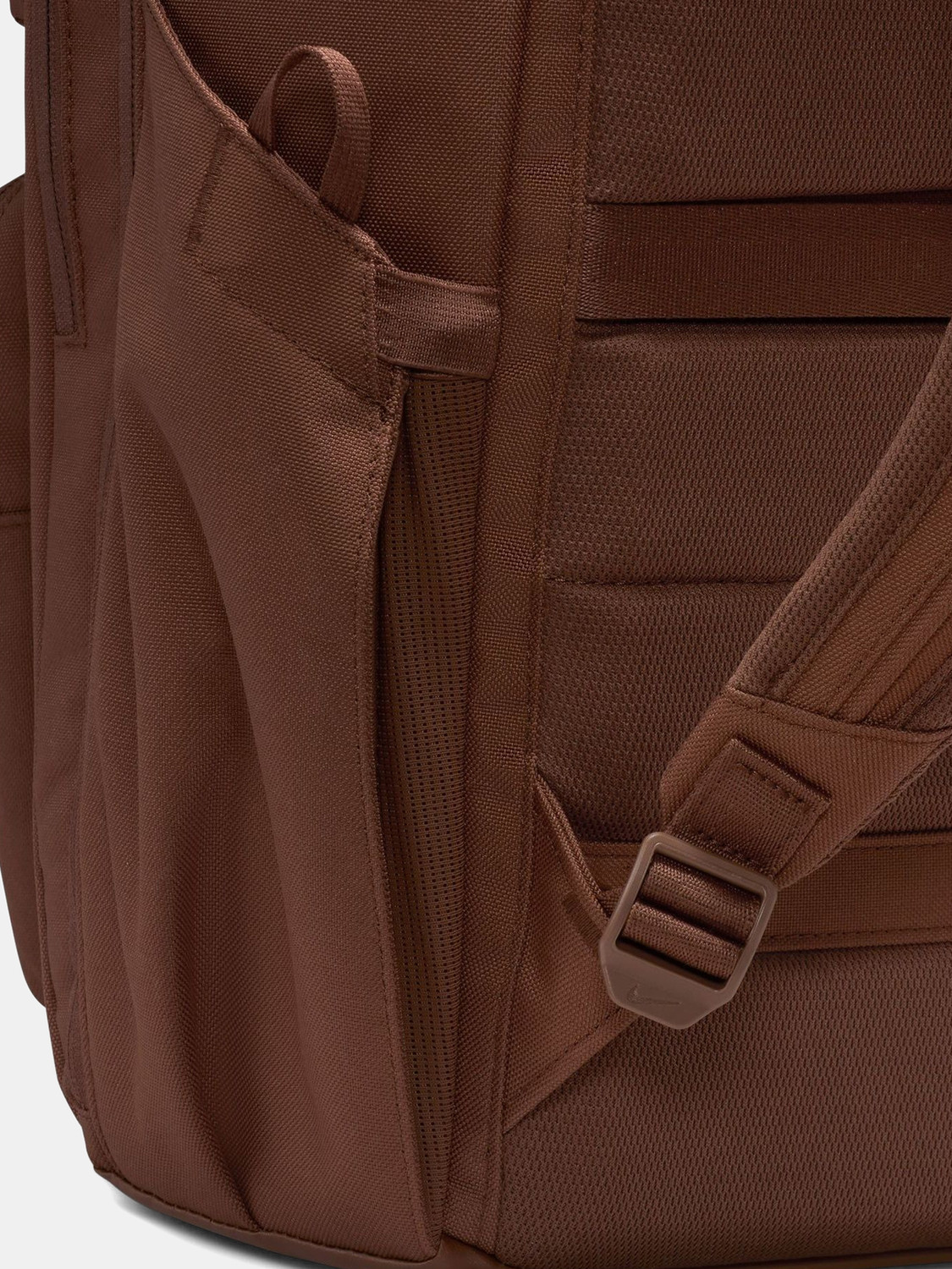 Image of NIKE Large 33 L Backpack Utility Power (Brown)