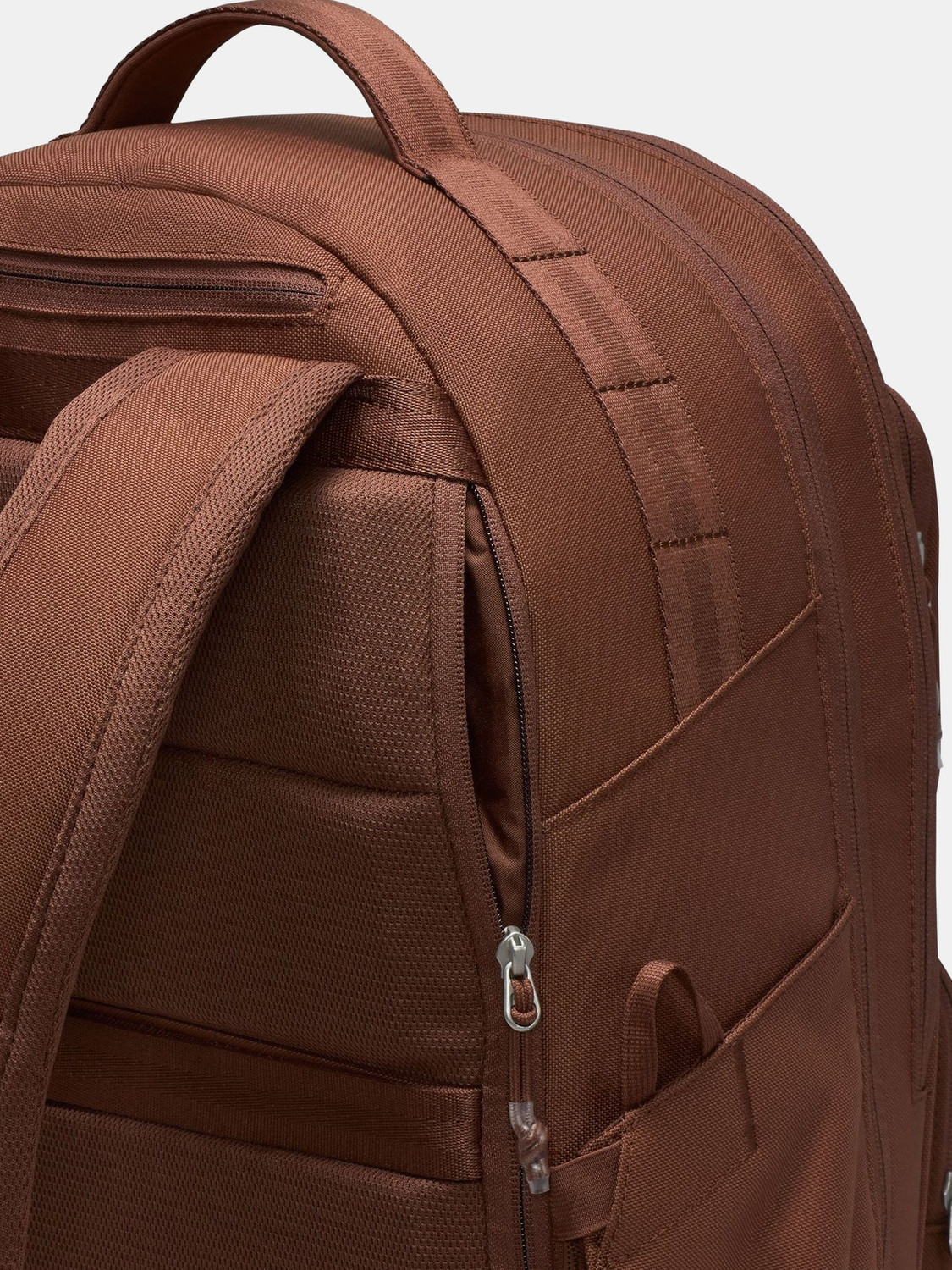 Image of NIKE Large 33 L Backpack Utility Power (Brown)