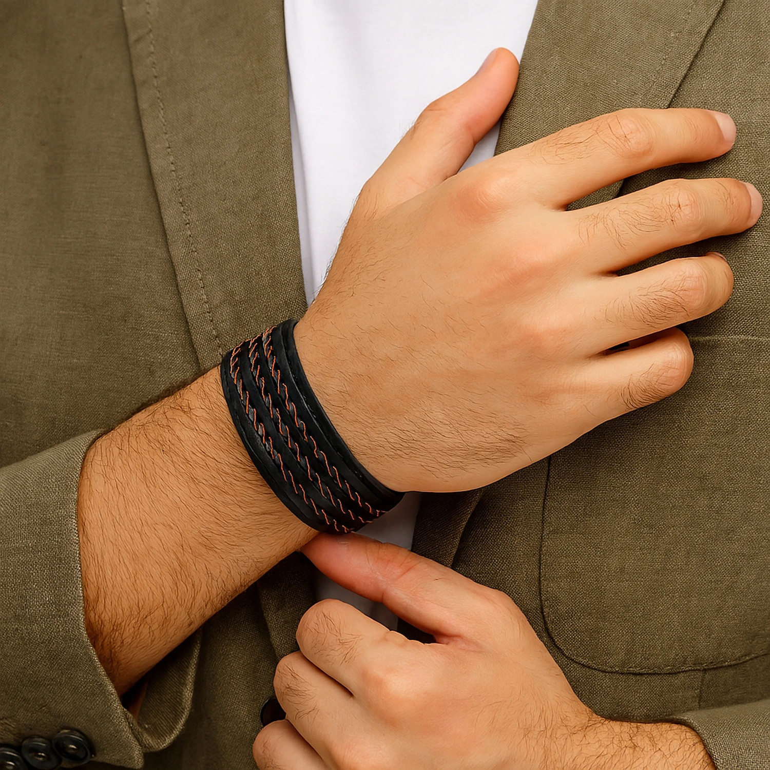 Image of University Trendz Metal Gold-plated, Titanium Bracelet