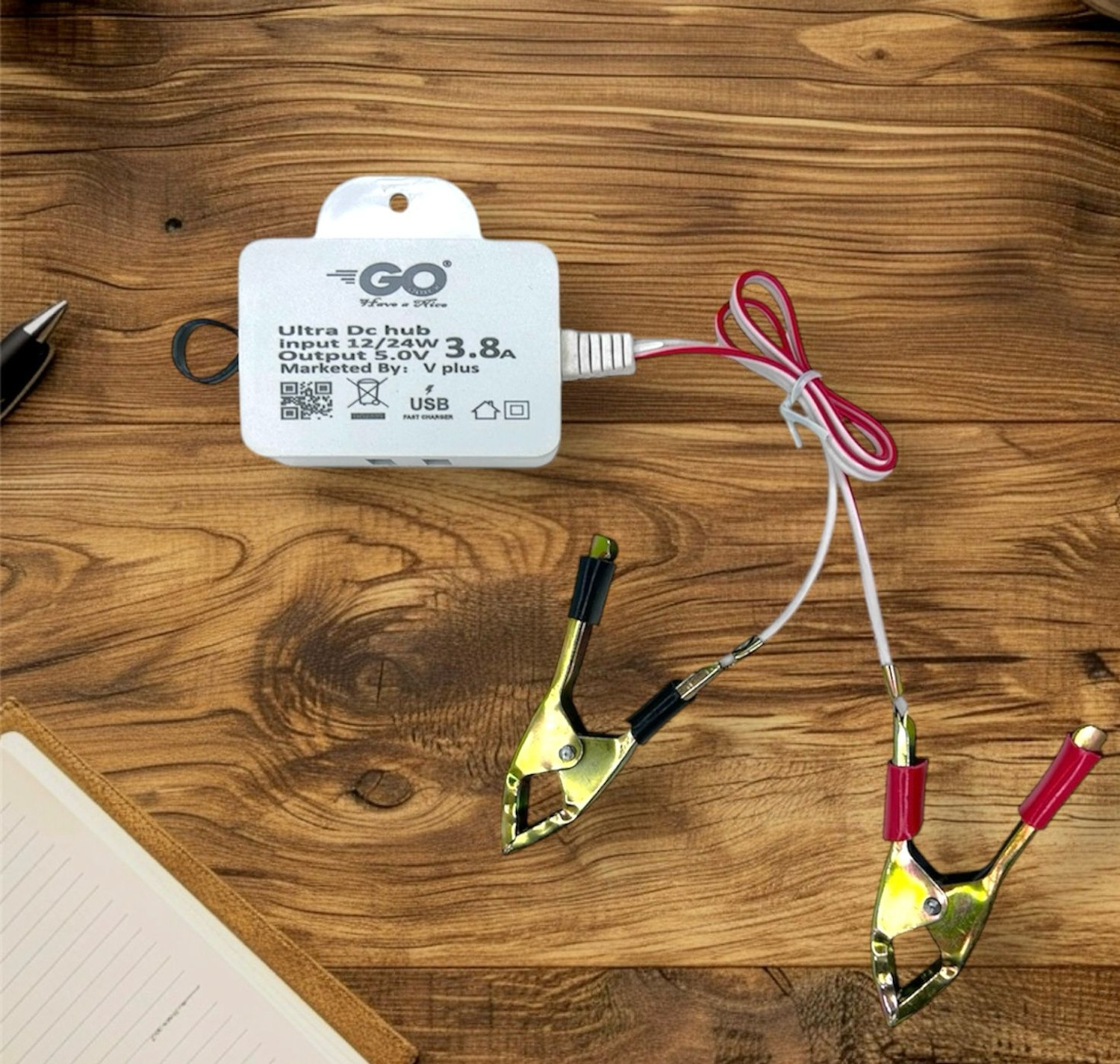 Image of Feetworking 10 W 2.1 A Dual Port Mobile Charger (Multicolor)