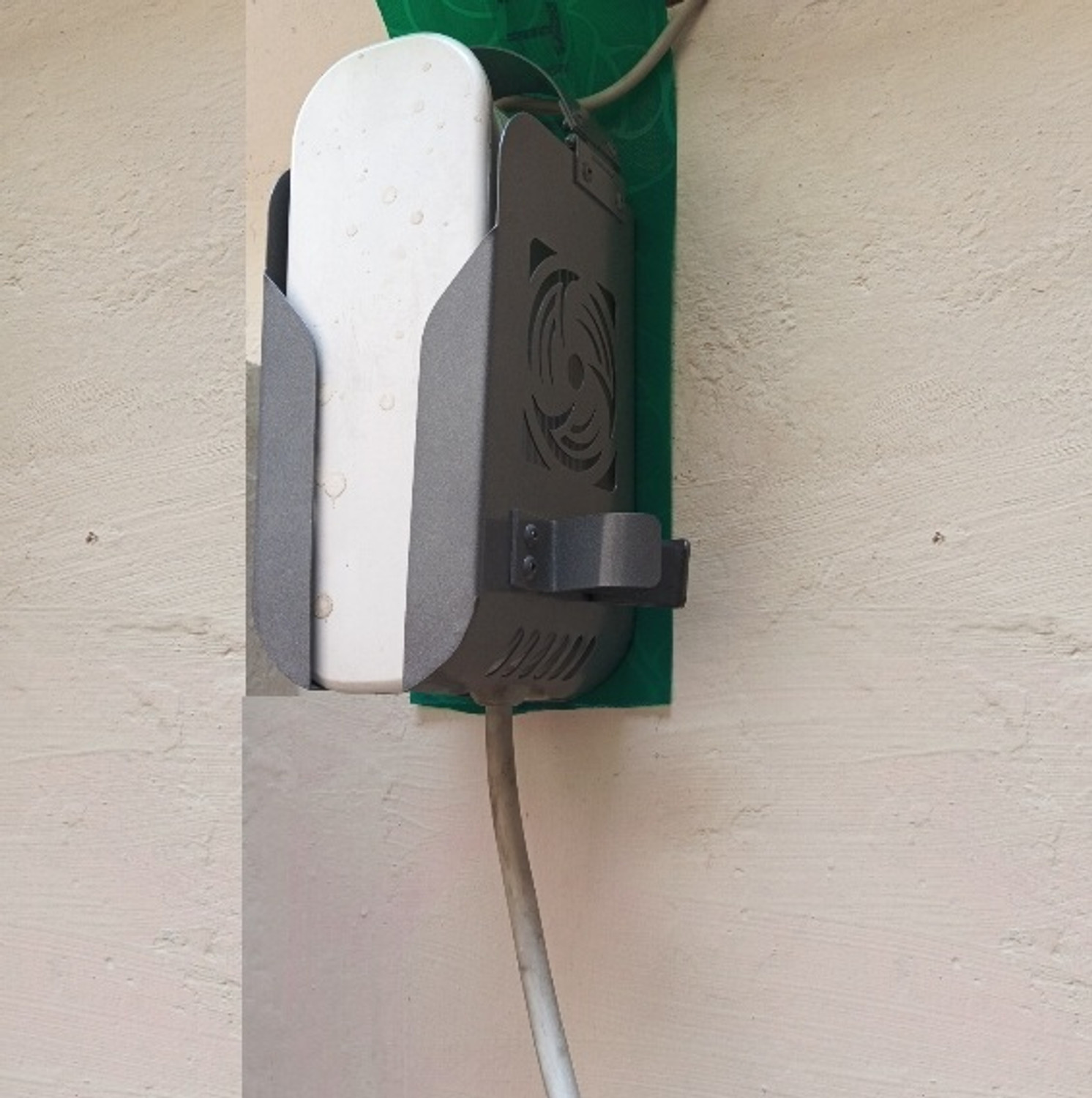 Image of TETRA-TECH ENGINEERING SOLUTION Supercharge 32 A Single Port E-Bike Charger (White)