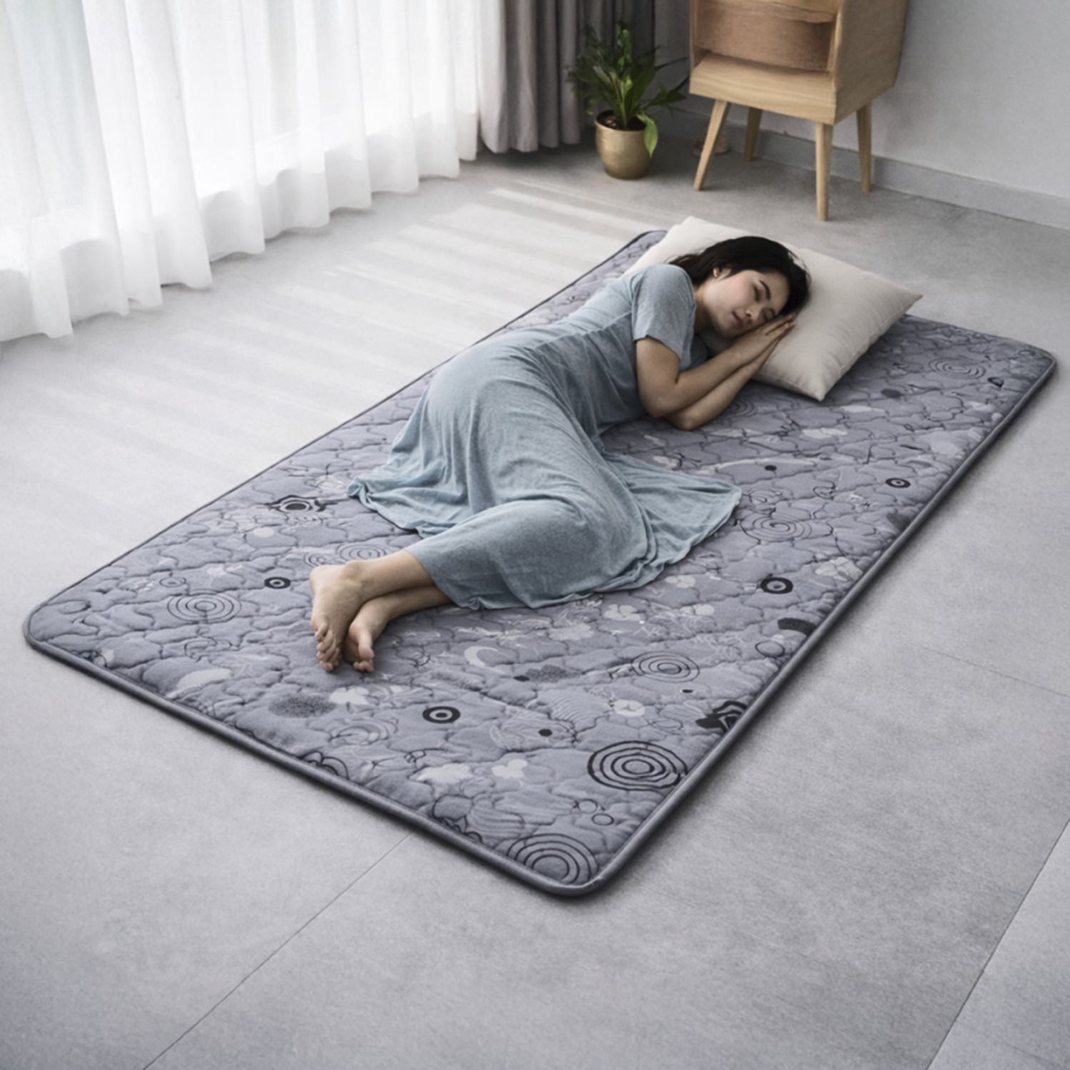 Image of Flipkart Perfect Homes Omaxx - Three Folding /Travel Mattress 4 inch Double PU Foam Mattress (L x W: 72 inch x 48 inch)