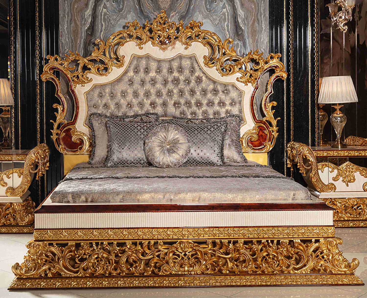 Image of ROYALSTEEL Luxury sunflower G&W 213x182cm Solid Wood King Box Bed, 213 cm x 182 cm (6.99 ft x 5.97 ft) (Finish Color - Bottlegreen And white, Delivery Condition - Knock Down)