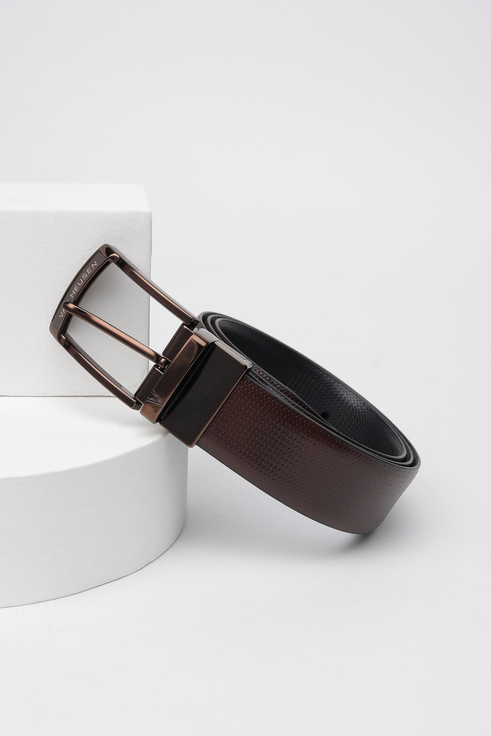Image of VAN HEUSEN Men Casual Black Genuine Leather Belt
