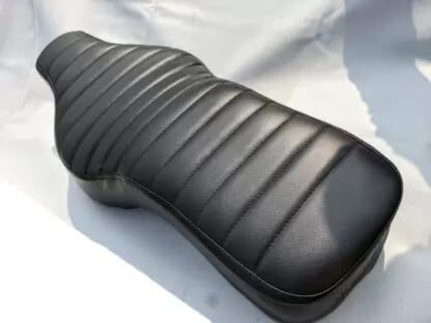 Image of WHEETOYKART Premium Leather Seat Cover for Royal Enfield Standard /Electra /Bullet 350 /500 Split Bike Seat Cover For Royal Enfield Classic 350, Classic 500