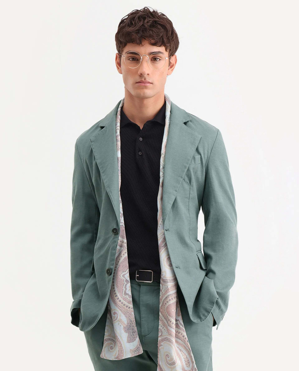 Image of RARE RABBIT Men Solid Single Breasted Formal Blazer (Green)
