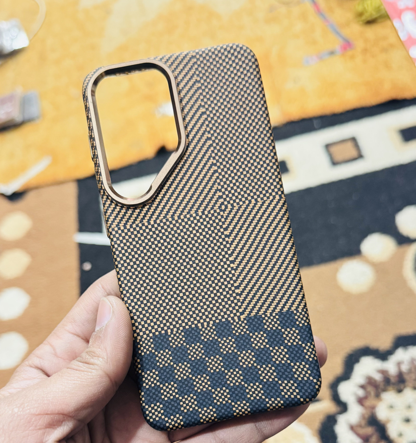 Image of SQSENTERPRISES Back Cover for SAMSUNG GALAXY S24 (Black, Gold, Charging Case, Thermoplastic Polyurethane, Pack of: 1)