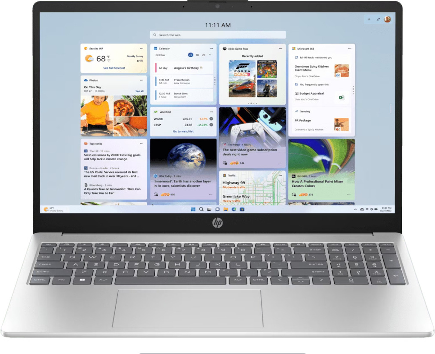 Image of HP Intel Core i5 5th Gen 5200U - (4 GB /1 TB HDD /Windows 10 Home /2 GB Graphics) 15-ac123tx Laptop (15.6 Inch, Turbo SIlver, 2.19 kg)