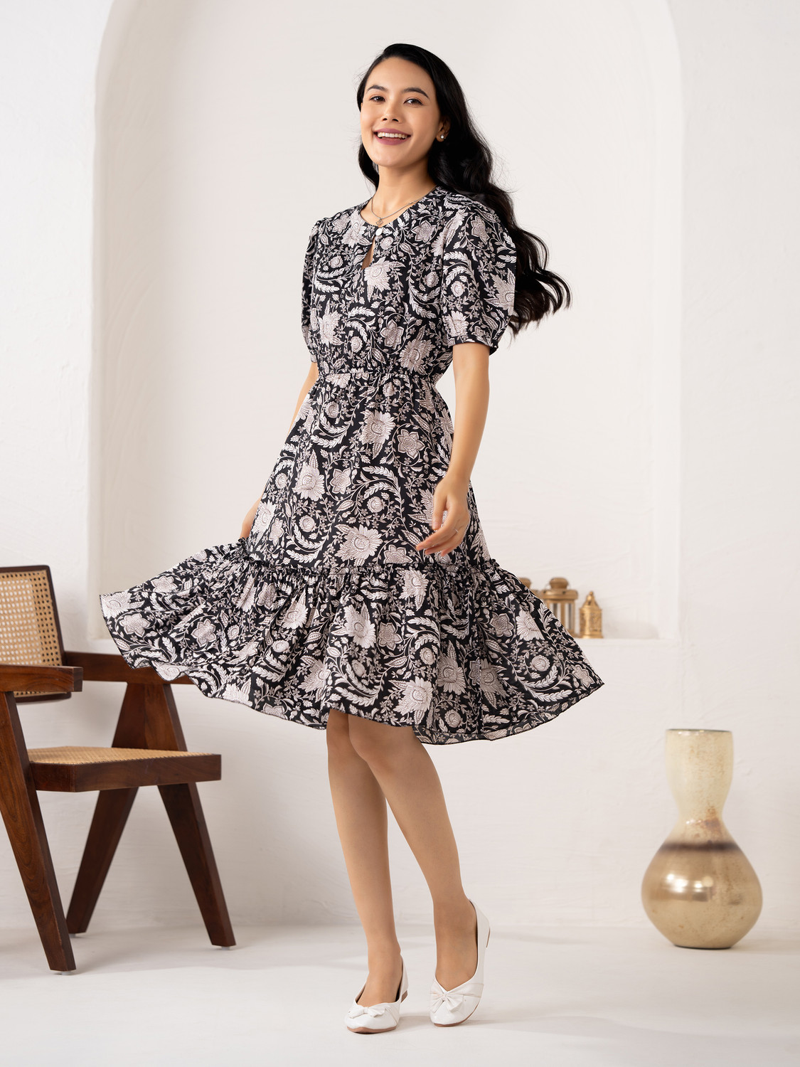Image of Oomph! Women Ruffled Multicolor Knee Length Dress