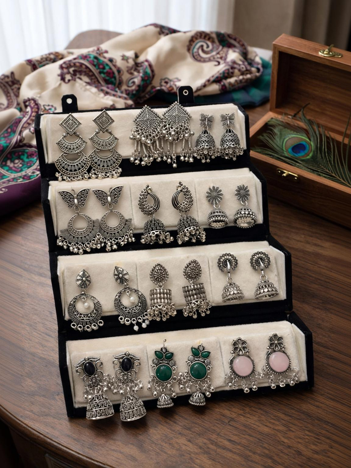 ELITEKRTZ 12 Pairs Diamond Alloy Earrings - Image 3