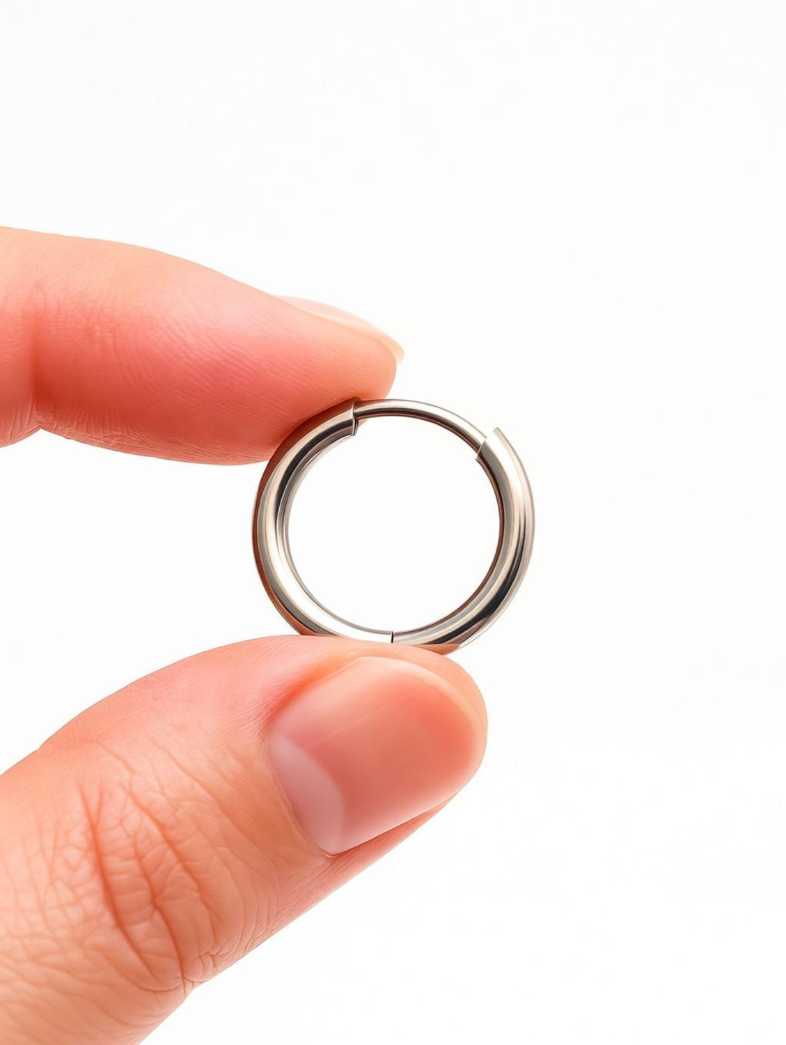 COMMON ETAIL Bali_HOOP_SLV Stainless Steel Hoop Earring - Image 1