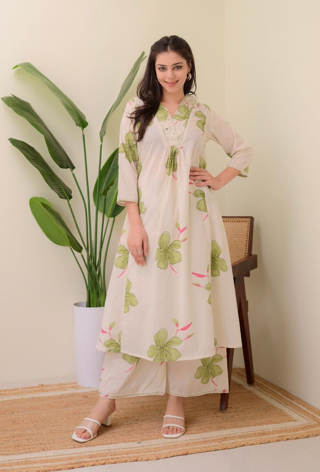Image of Ajay creation Women Pure Cotton Kurti Palazzo Set